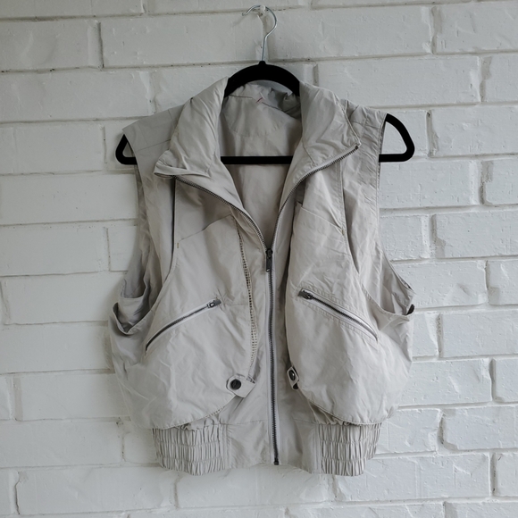 NWOT Free People FP Movement Off the Grid Vest S Small Full Zip Hooded Packable - Picture 5 of 11